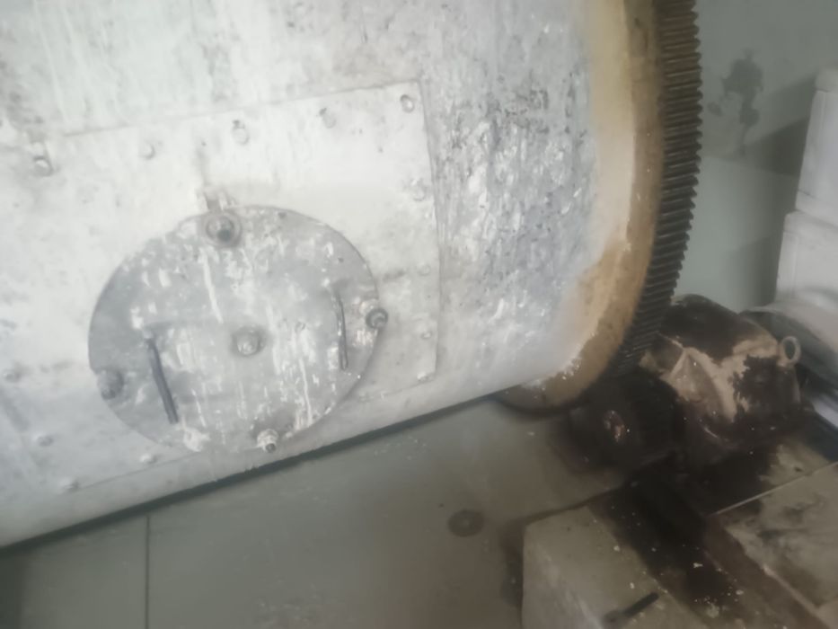 Moara cu bile pentru industria ceramicii