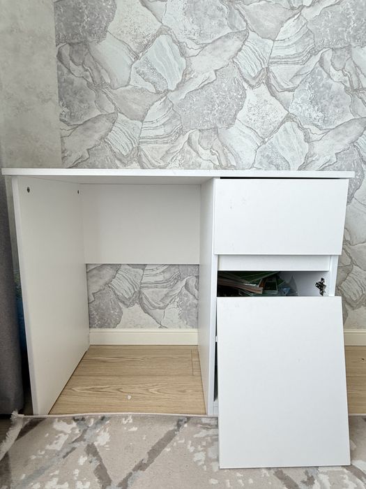 Стол для школьника