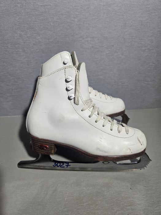 Patine 3027 gheata patinaj artistic    Riedell marime  32  (  21  cm lungime interioara).