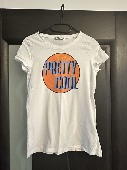 Tricouri dama 9 bucati …toate 80 lei