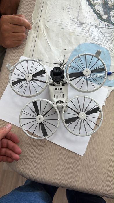 Продам DJI flip в идеальном состоянии