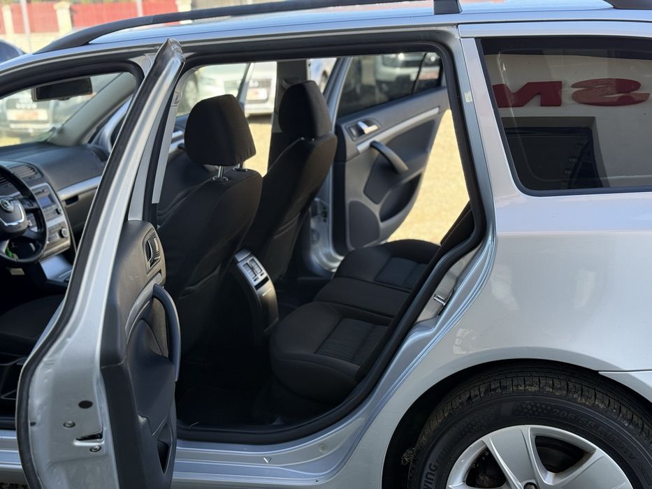 Skoda Octavia 12/2012 E5 1.6 TDI 105 CP SE POATE IN RATE