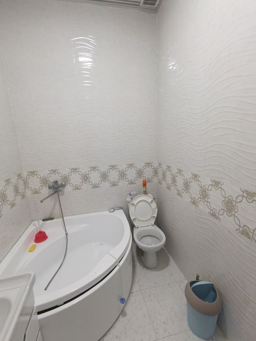 Uy sotiladi sergilida. Maklersiz