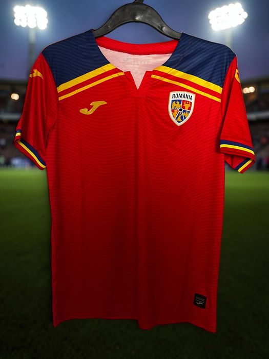 Triocu fotbal Romania rosu