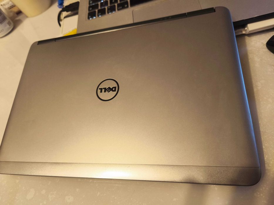 Ultrabook Dell Latitude E7240 – pentru piese  stare impecabilă estetic