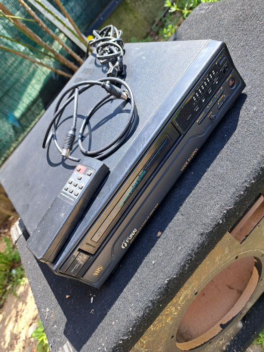 Funai vhs anii 80 original japan.