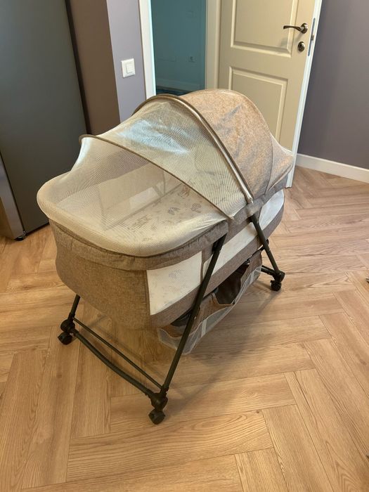 Patut bebelusi nou nascut pliabil