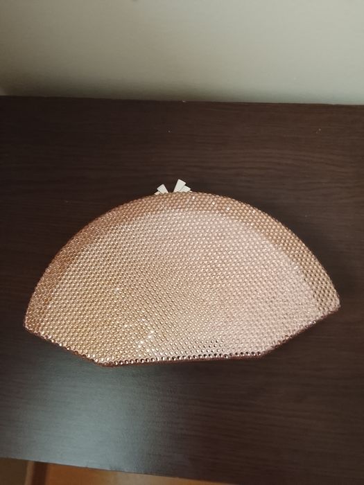 Официални рокли и чантичка