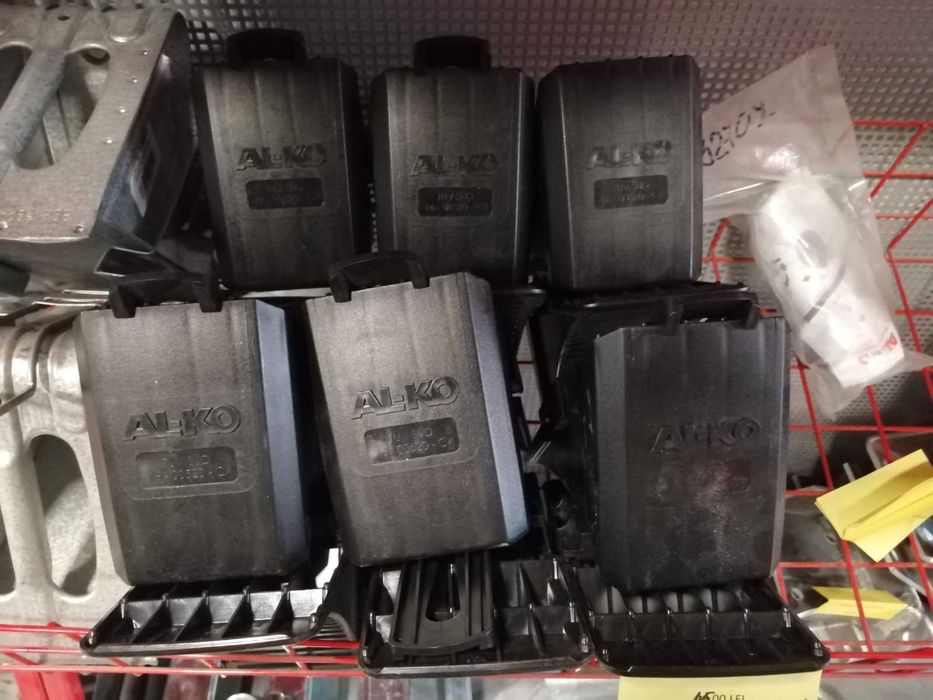 Piese ORIGINALE, NOI in OFERTA pentru remorci si platforme auto!
