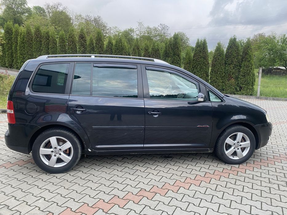 Dezmembrez VW Touran 2.0tdi BMM