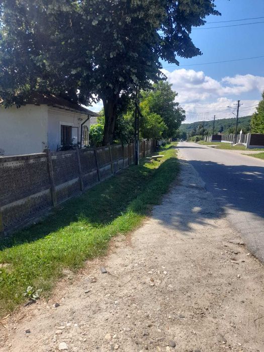 Proprietar - vând casă cu teren și anexe