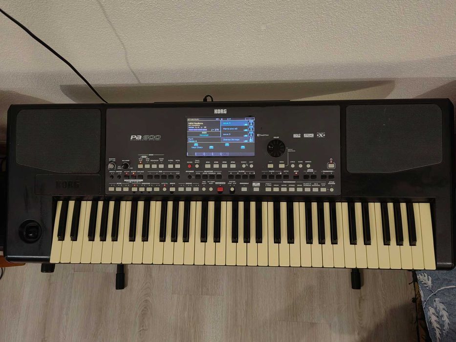 Клавир Korg pa600