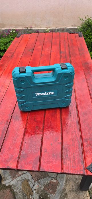 Makita винтоверт 24 волта