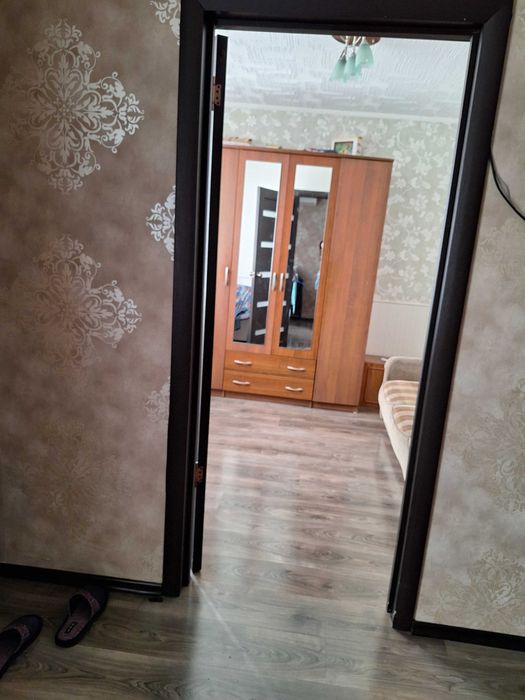 Продам 4-х комн. квартиру в Уральске