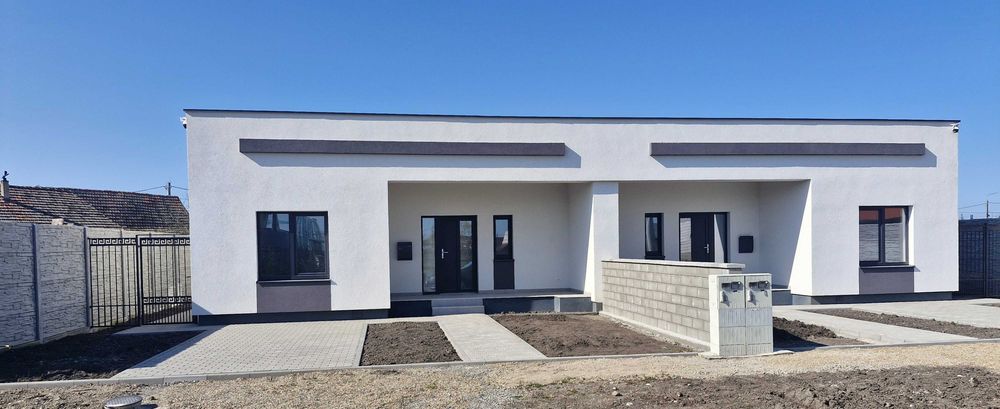 Duplex modern, curte generoasă – zonă liniștită Becicherecu Mic