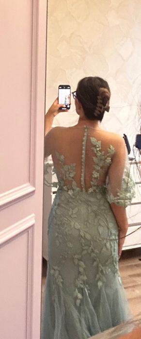 Продам вечерние брендовые платья
