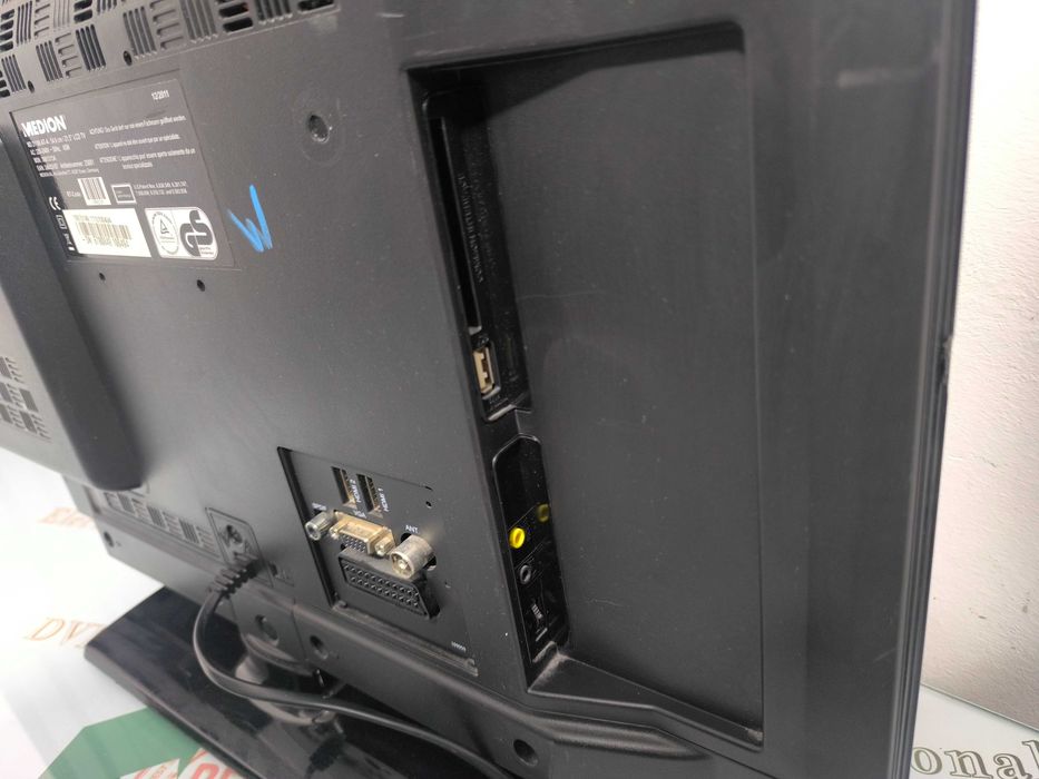 Televizor MEDION MD 21108 AT-A 21.5 inch cu player DVD integrat