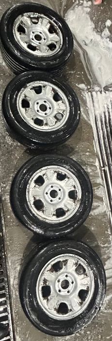 Шины. комплект шин