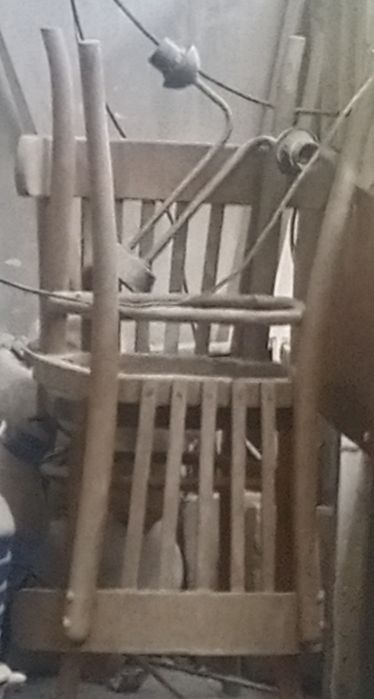 Стулья деревянные