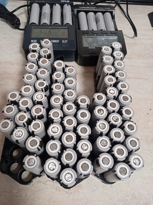 Baterie aspirator vertical aeg Qx9 25,2 v