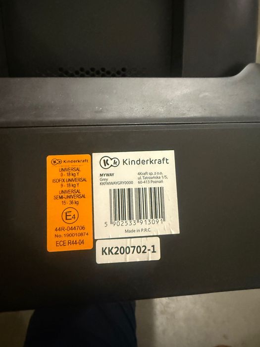 2 броя Столче за кола kinderkraft my way 9-36 kg isofix