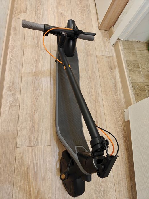 Эдектросамокат | Ninebot E2 Plus