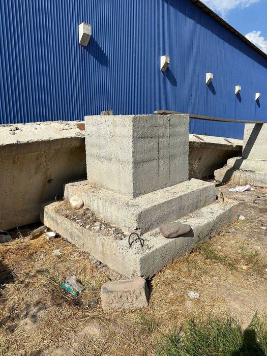 Бетон плита сотилади.