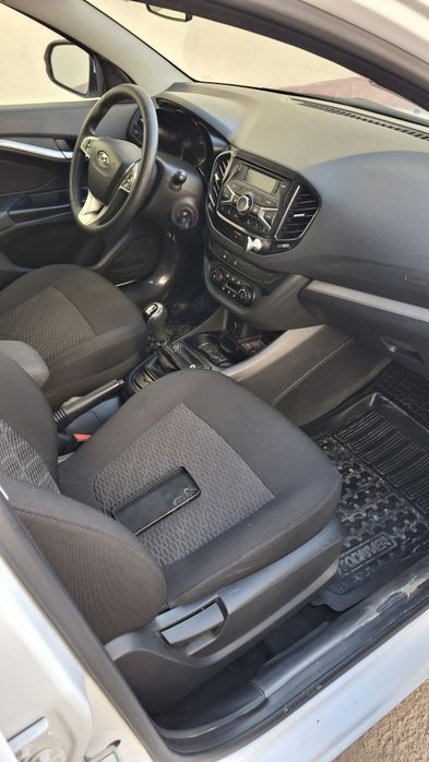 Lada vesta sotiladi