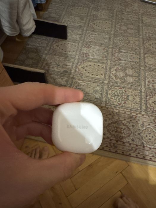 Продам Galaxy buds 2