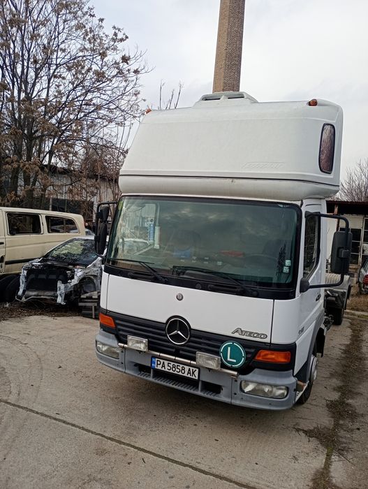 Продавам надстройка за Мерцедес Атего
