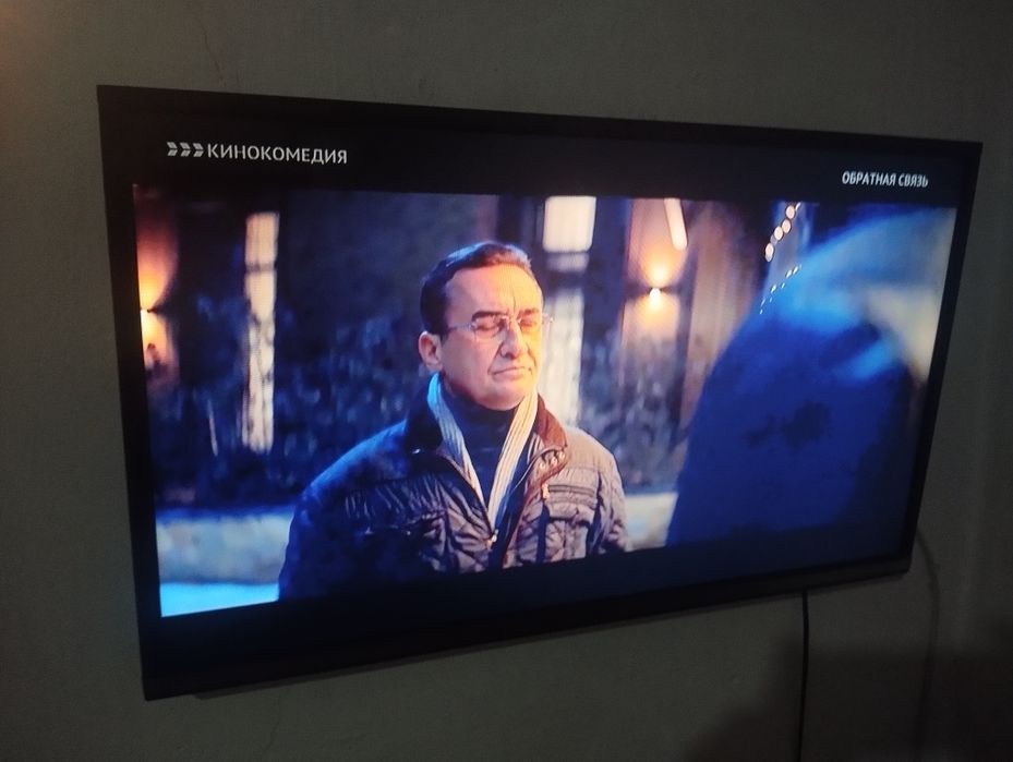 Продам  Жк телевизоры 106 и 82 см