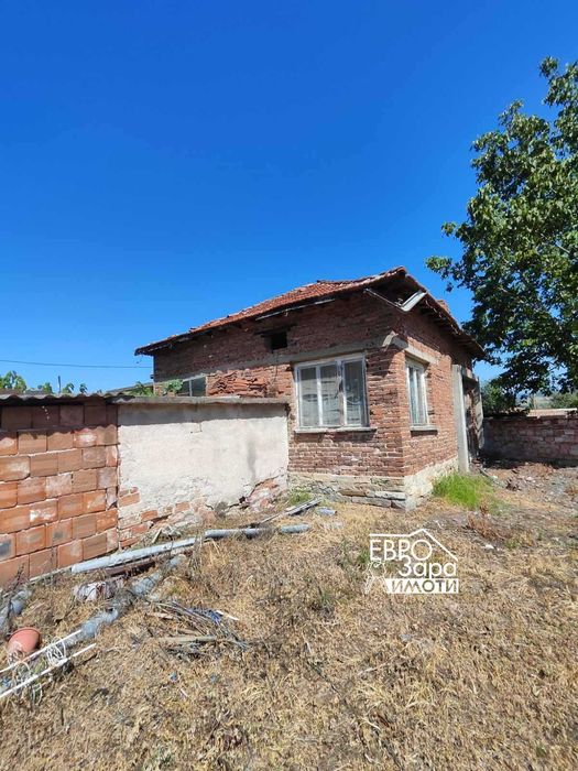 Продава се Къща в с. Арнаутито, Област Стара Загора - 100 кв.м за 270 €/кв.м - Снимка #1