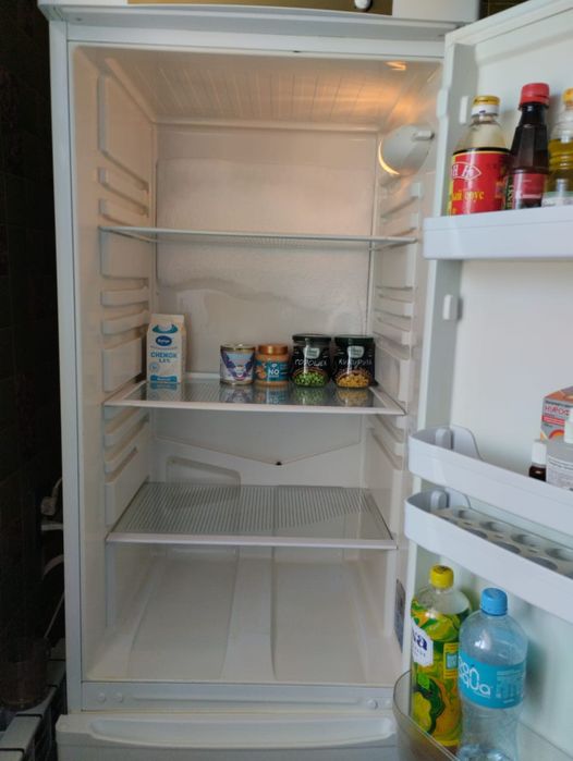 Холодильник б/у .