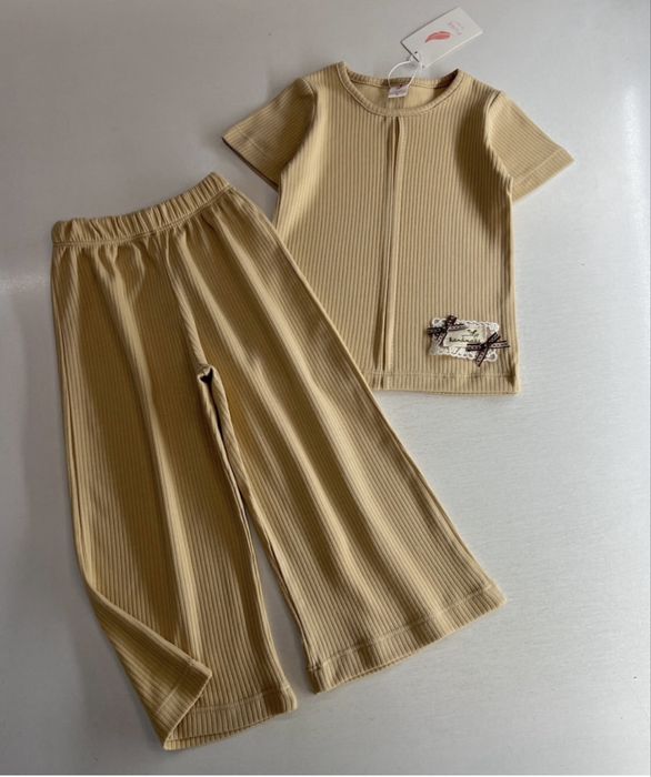 Детская одежда для мальчиков и девочек