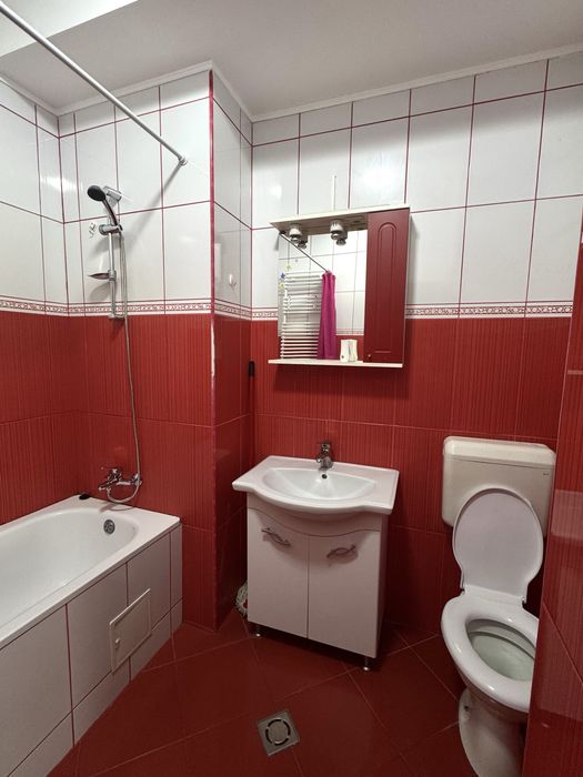 Inchiriez apartament 2 camere  Ared Uta