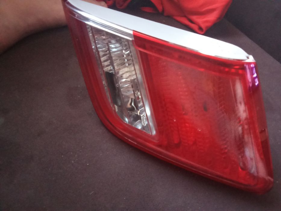 Фонарь правый Toyota Camry 2007