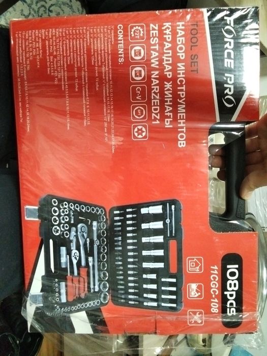 Набор ключ Force pro 108 предметов 11CGC-108