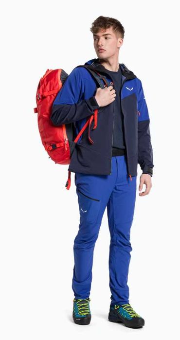 Geaca SALEWA M48 softshell salomon spyder mammut ortovox dynafit munte