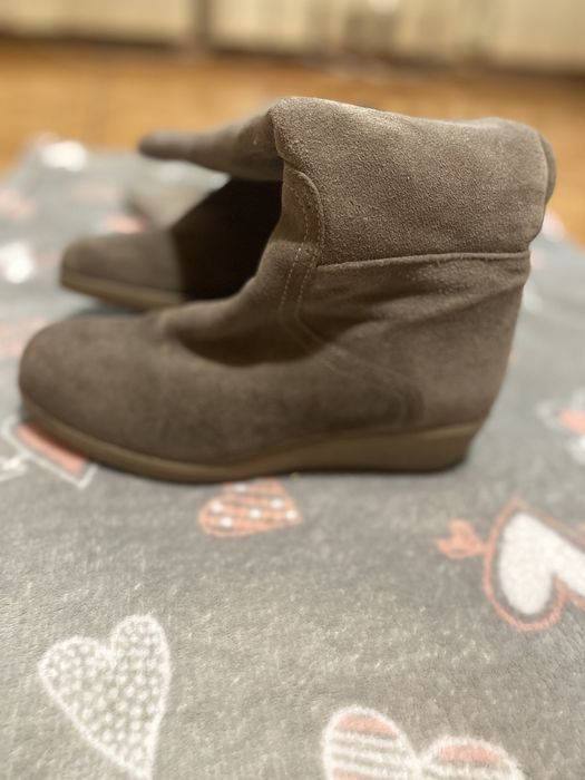 Gizme dama, piele intoarsa