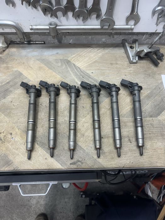 Дюзи Audi А6/А7 3.0 дизел Оригинални