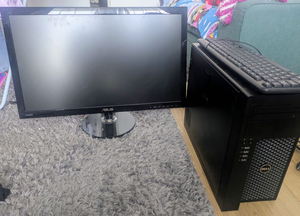 Pc usat aproape nou