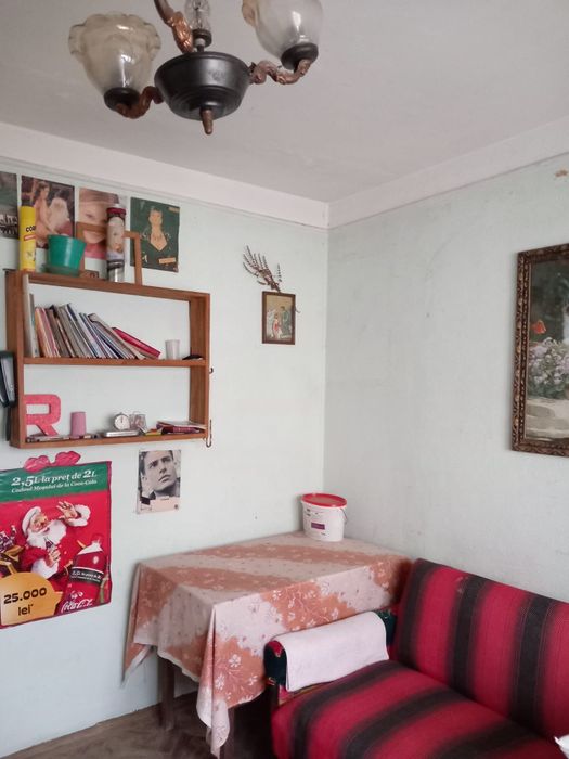 Vând apartament cu 2 camere Situat în orașul Vulcan ,jud.Hunedoara.