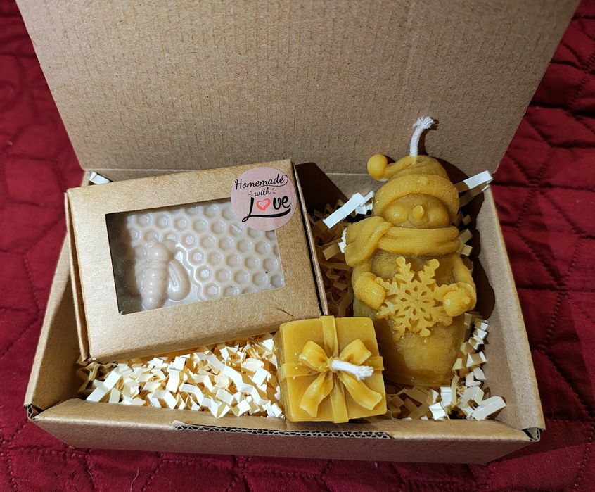 Свещи от чист пчелен восък