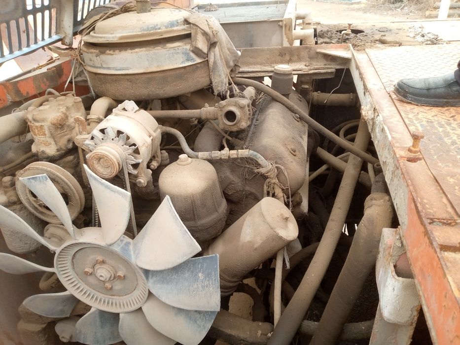 Ek 20 ekskavator sotiladi