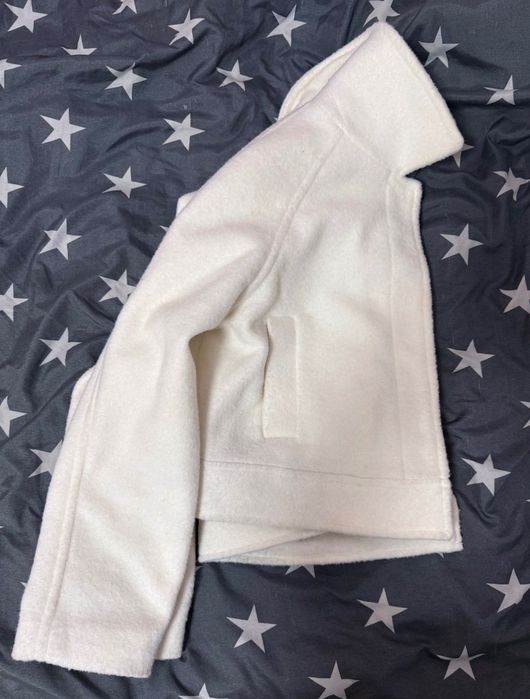 Палто BERSHKA ново