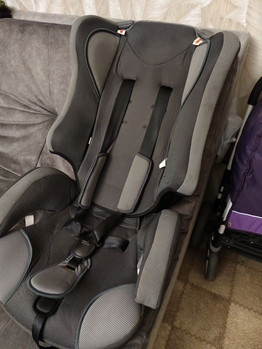 Продам автокресло