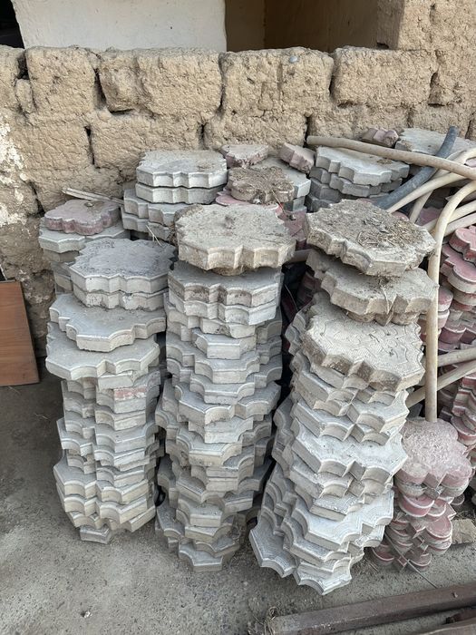 Кафель осындай ..