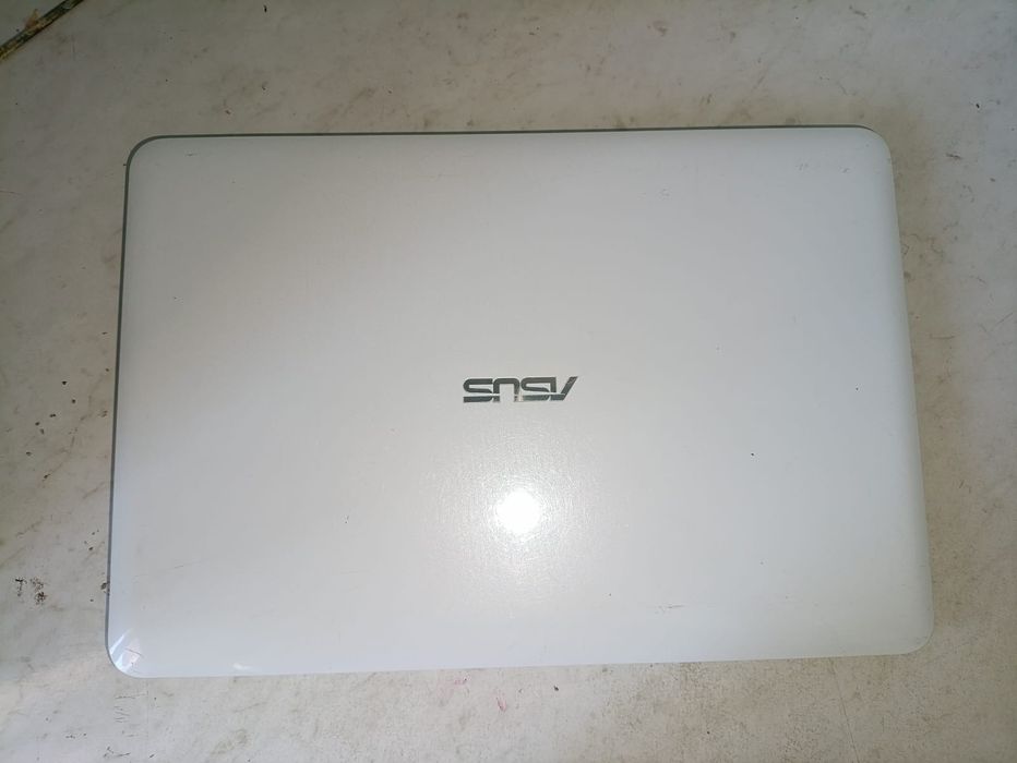 Продам ноутбук Асус х556