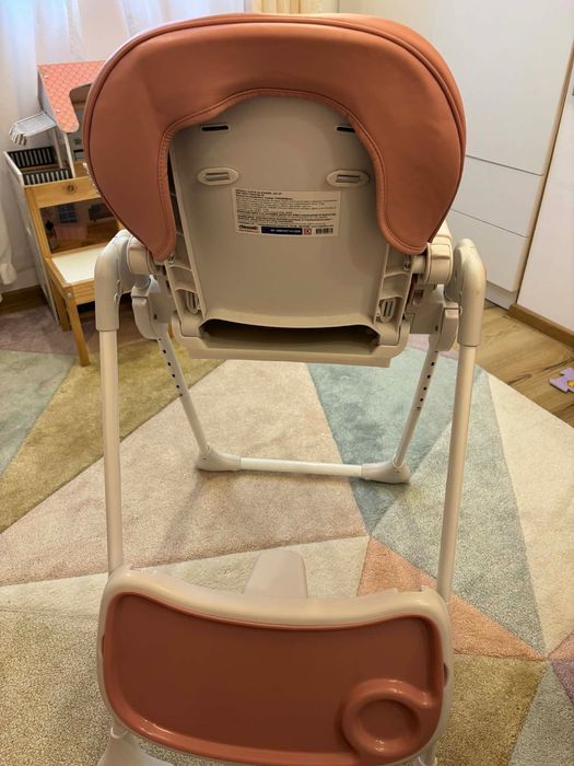 Стол за хранене на Chipolino