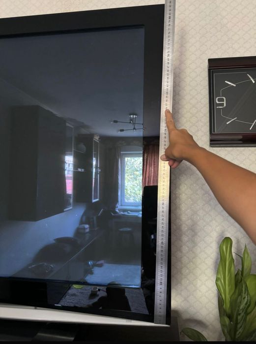 Panasonic TH-R58PY800 большой 1445х898